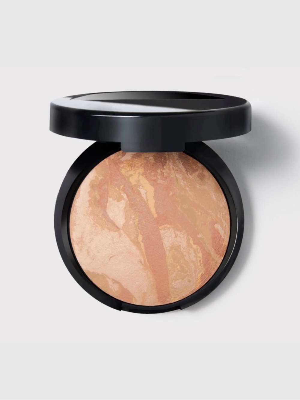 BNIB Laura Geller Baked Balance-N-Brighten Colour Correcting Foundation in Light